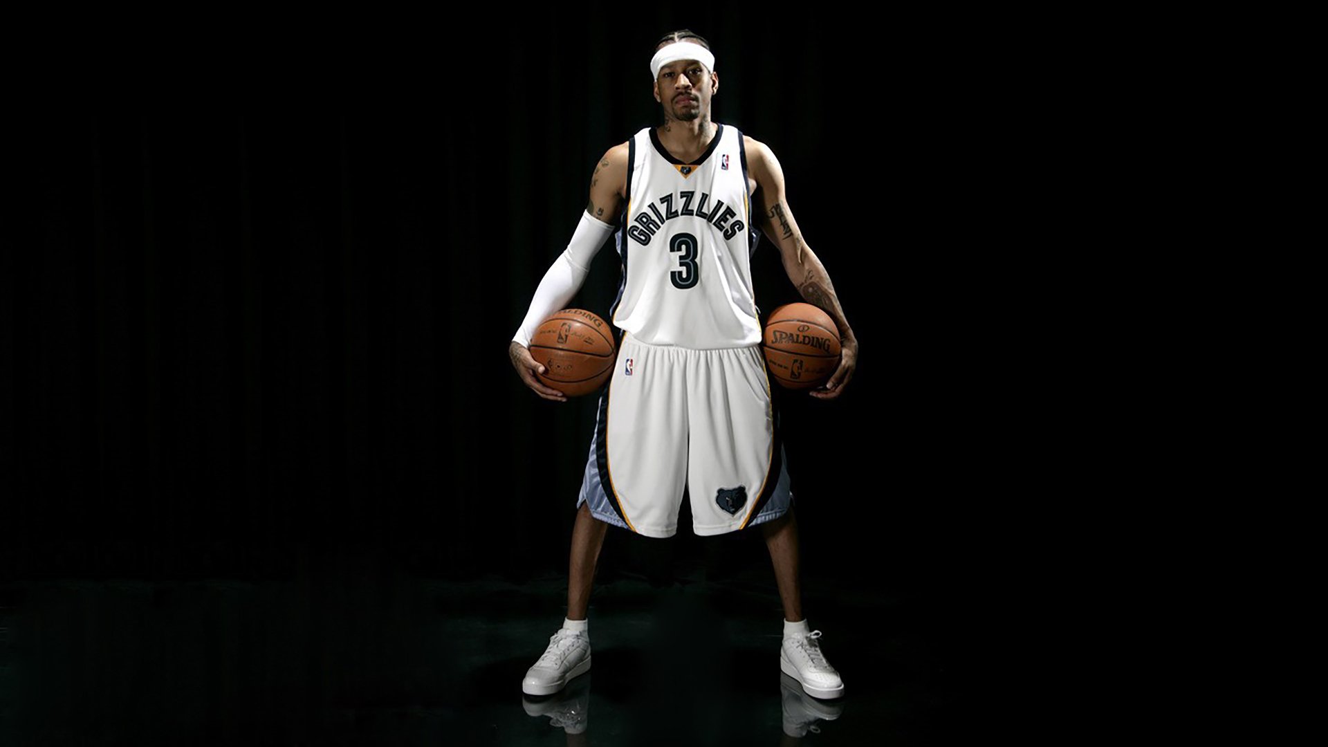 跨界传奇,当灰熊压哨绝杀震动NBA,锡安在欧冠决赛的篮球幻想曲