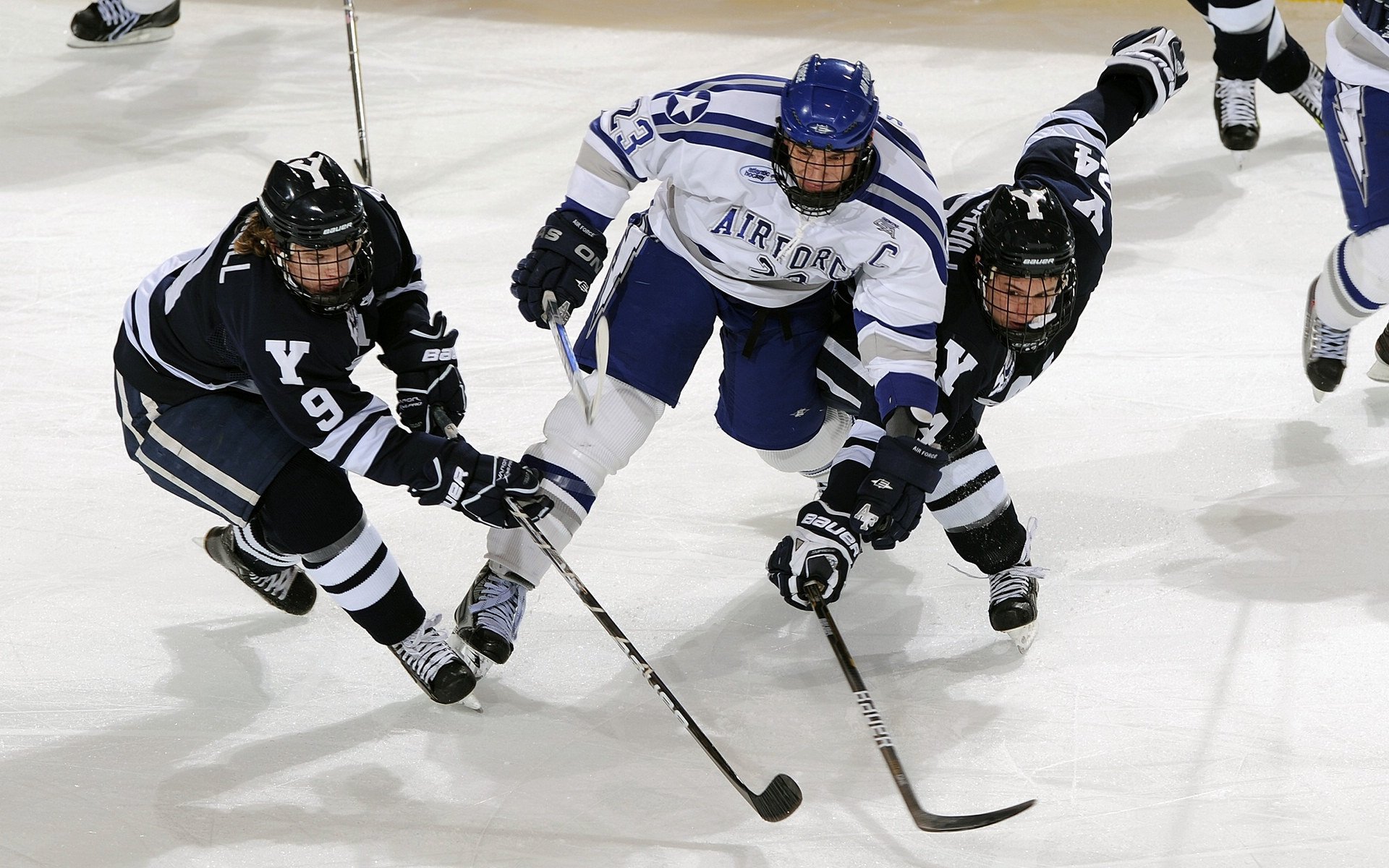 从公牛到火箭，哈登如何成为关键先生，重演历史淘汰灰熊
