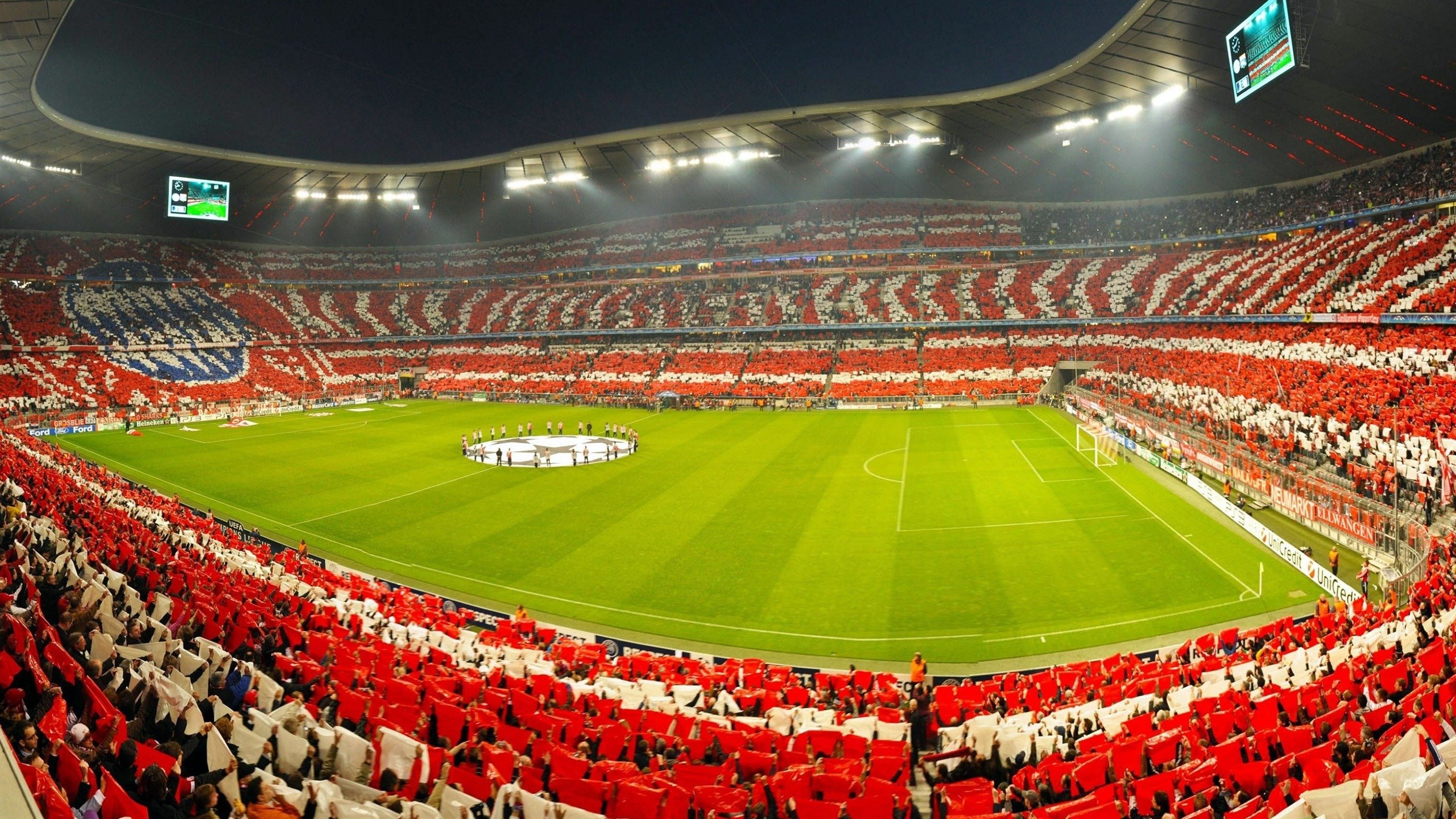 拉什福德锁死荷兰右翼，巴黎新阵展现战术唯一性