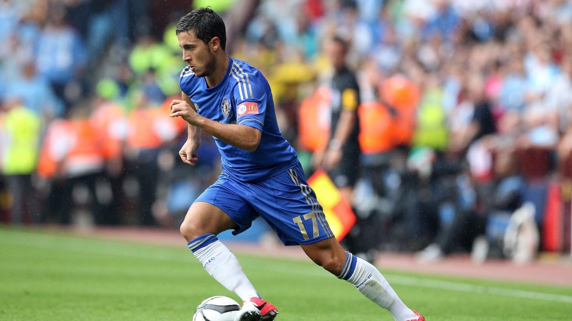 从摩洛哥封锁到加维接管，足球世界的战术革命与个人英雄主义